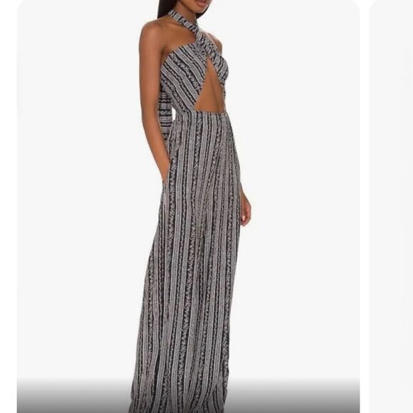 Maaji beachwear Carissa black and white jumpsuit Medium - Picture 1 of 9